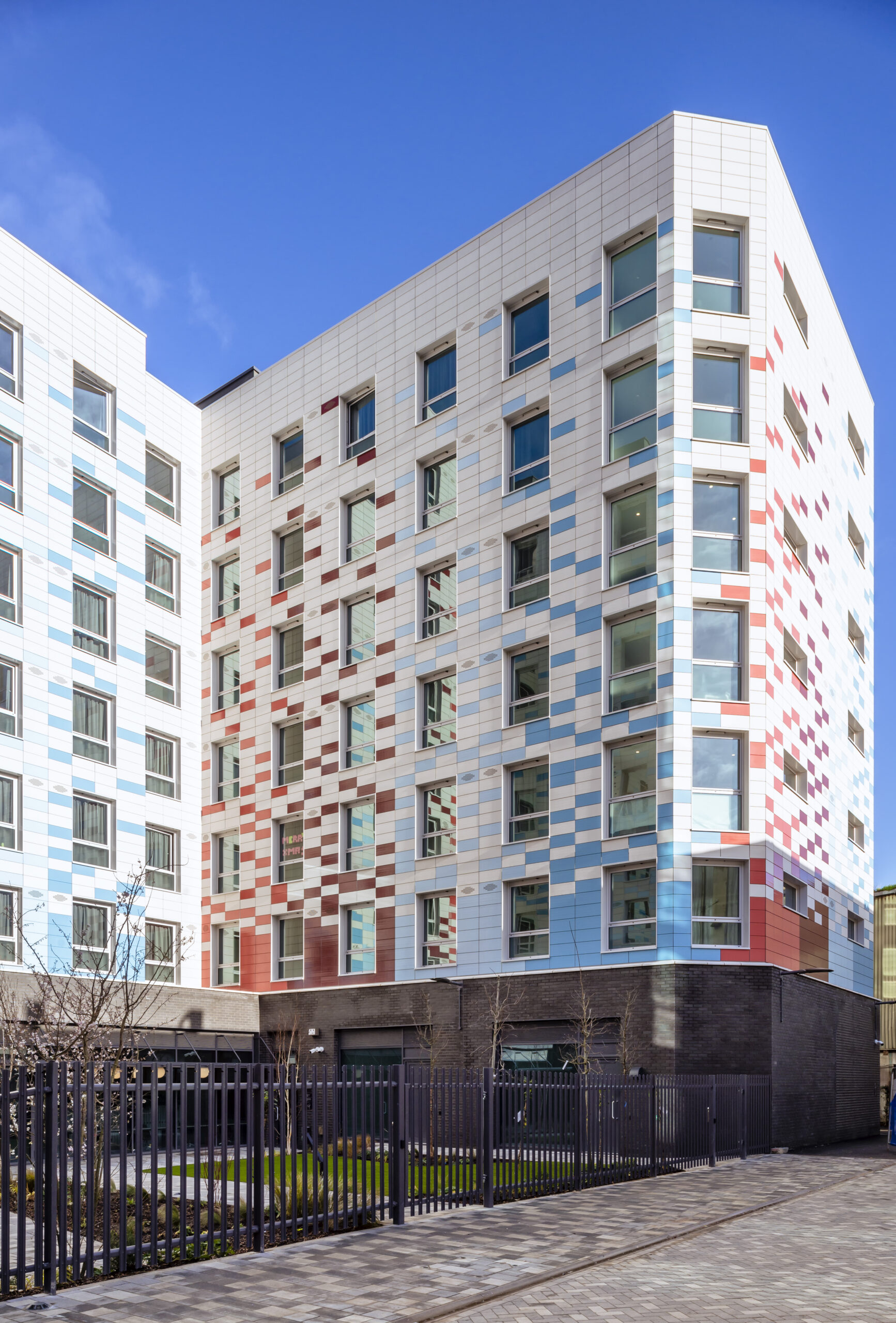 New University Building & Student accommodation - Wembley